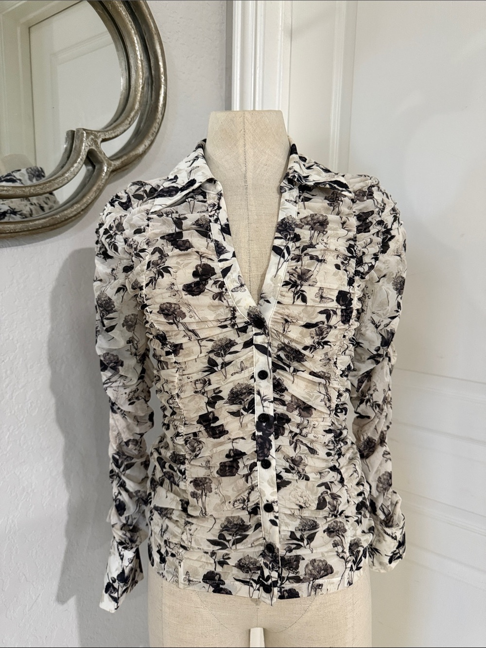 Alice Olivia Portia mesh ruched blouse